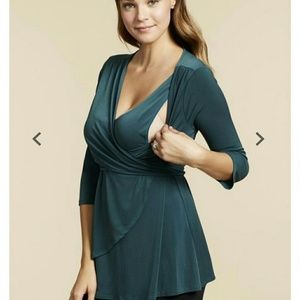 Jessica Simpson maternity and nursing top